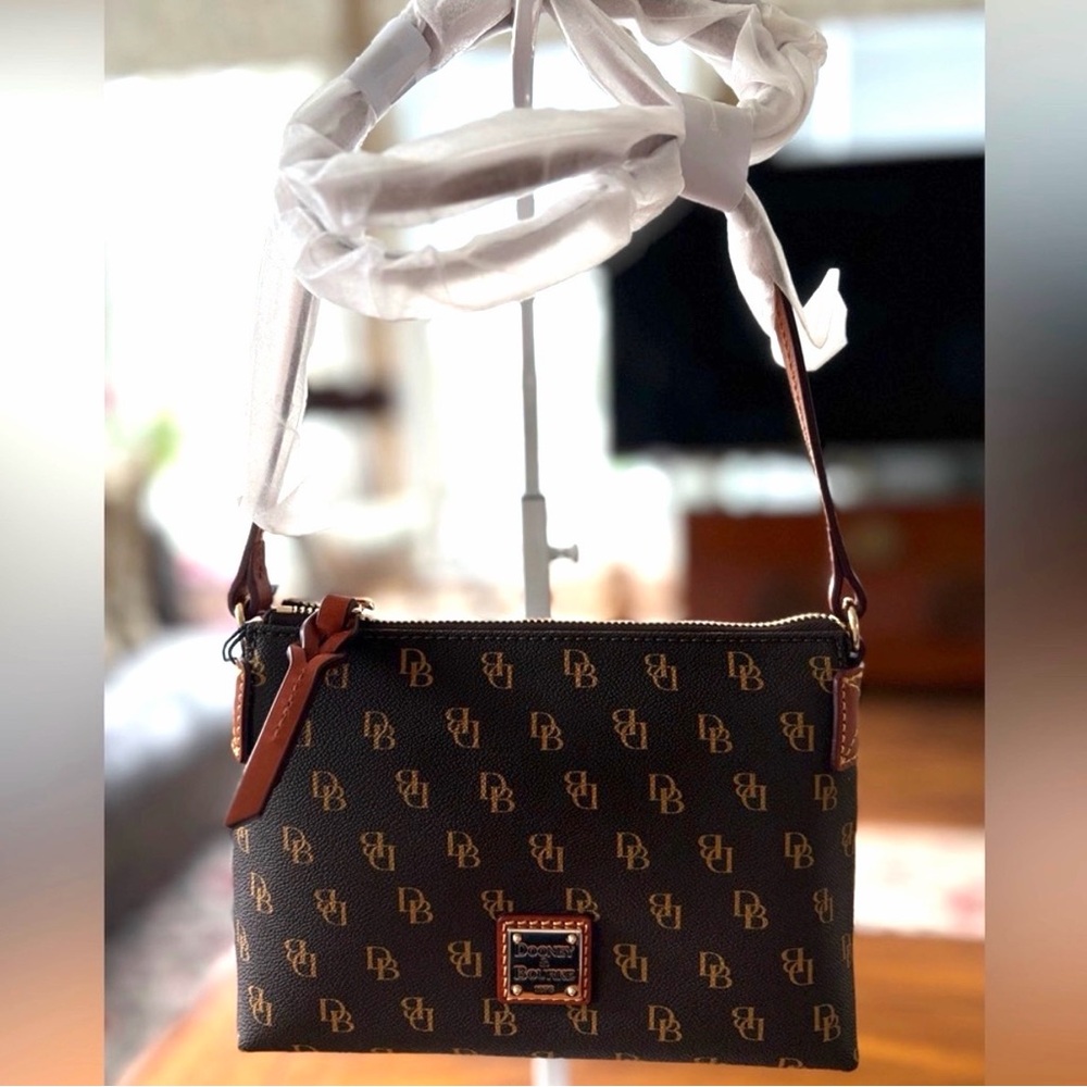 NWT Dooney & Bourke Brown Monogram Rosie Crossbody Bag